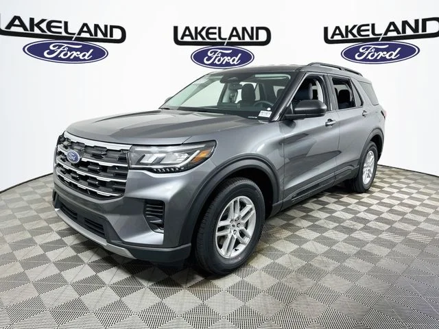 New 2026 Gray Ford Active image 7