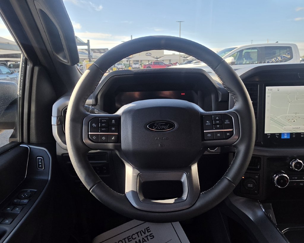 New 2026 Carbonized Gray Metallic Ford XLT image 16