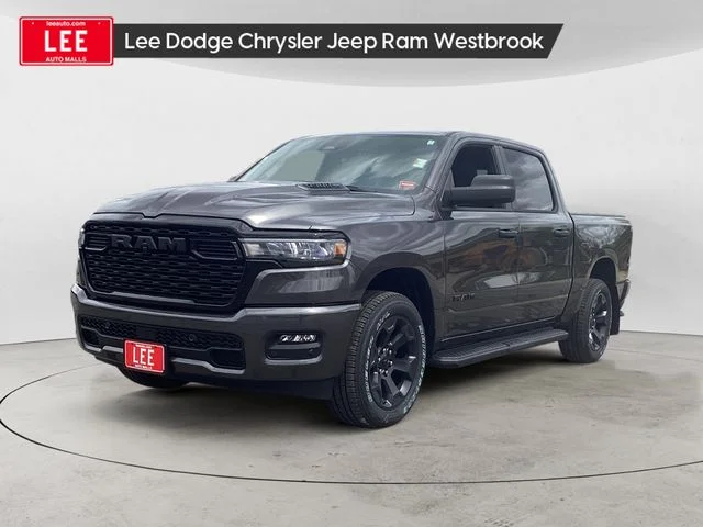 2026 Ram 1500 EXPRESS CREW CAB 4X4 5'7 BOX