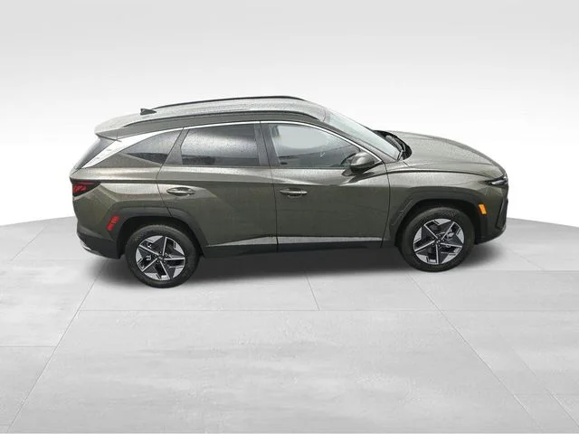 Used 2026 Green Hyundai SEL image 30