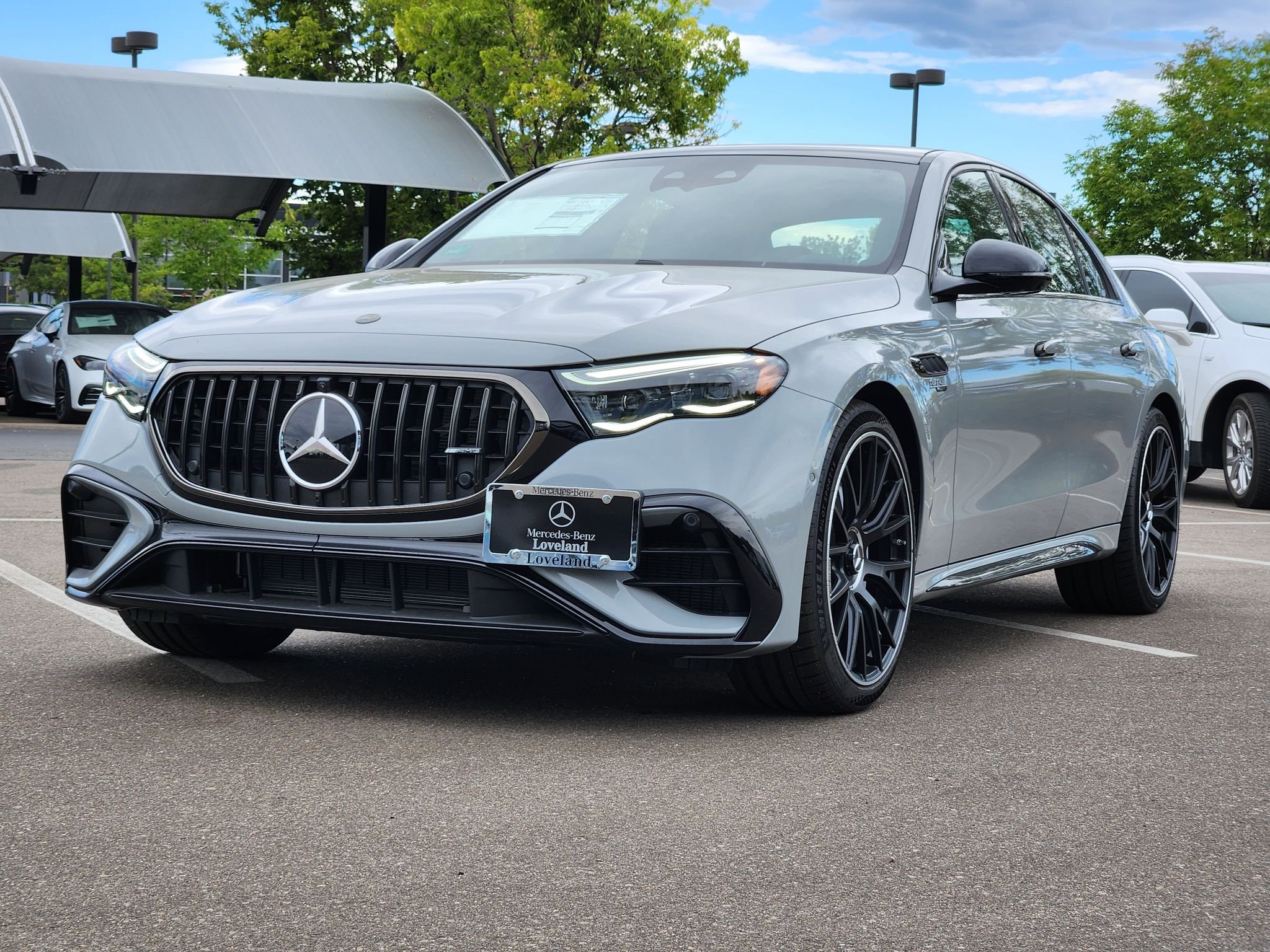 New 2027 MANUFAKTUR Alpine Grey Mercedes-Benz AMG® E 53 4MATIC image 4