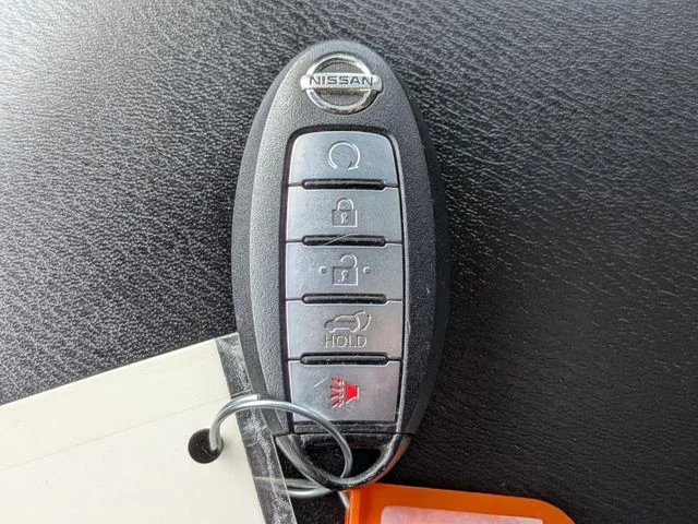 Used 2019 Blue Nissan SL image 37