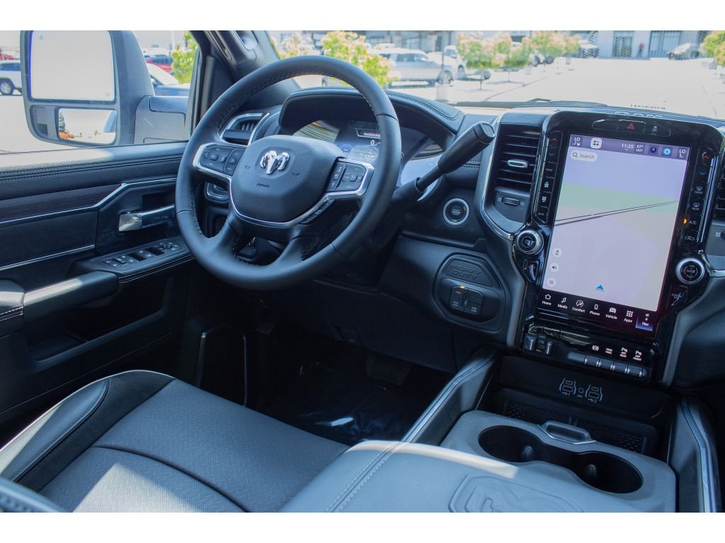 2025 RAM 2500 Laramie - Photo 15