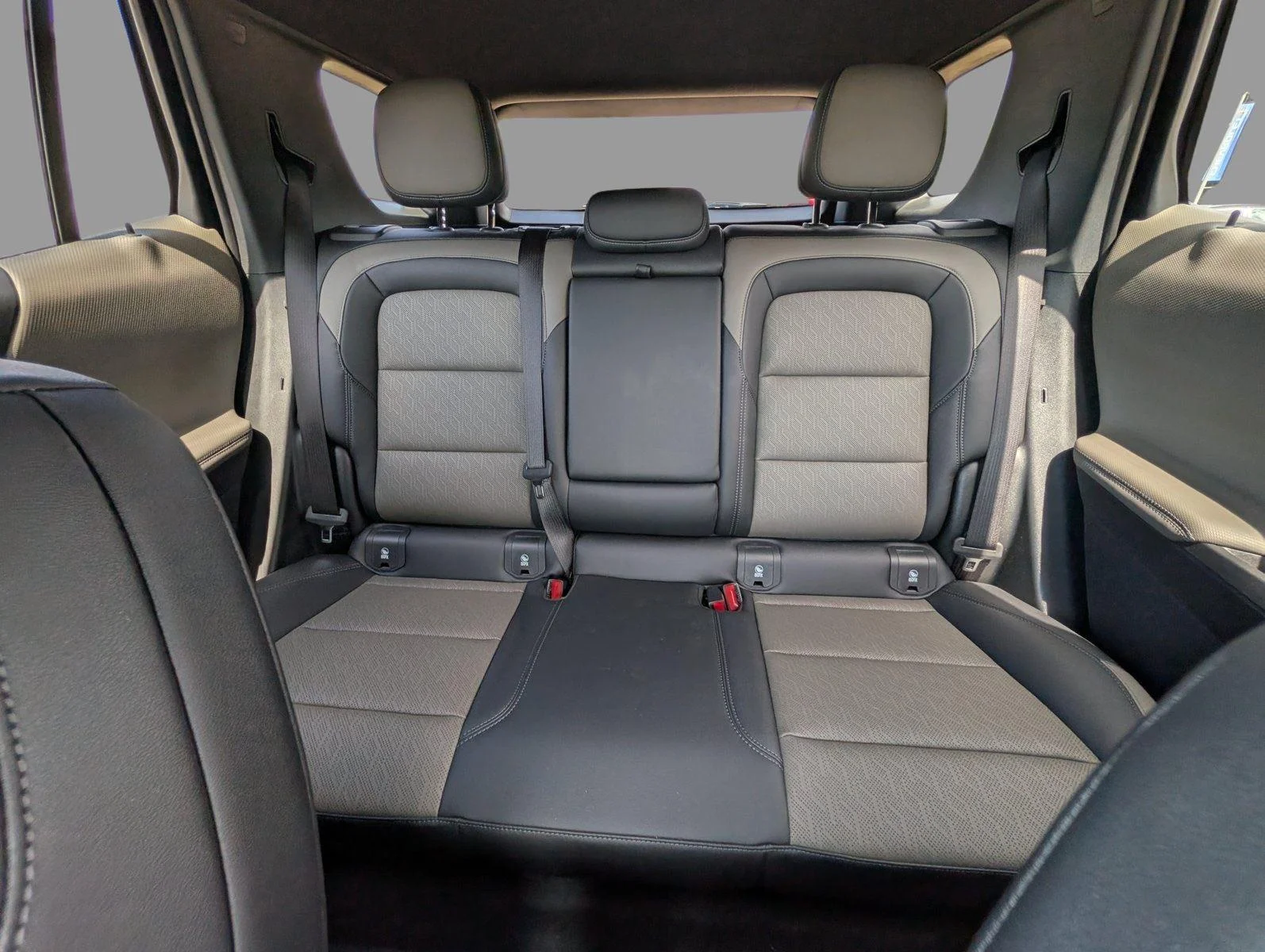 Used 2026 Summit White Chevrolet LT image 13