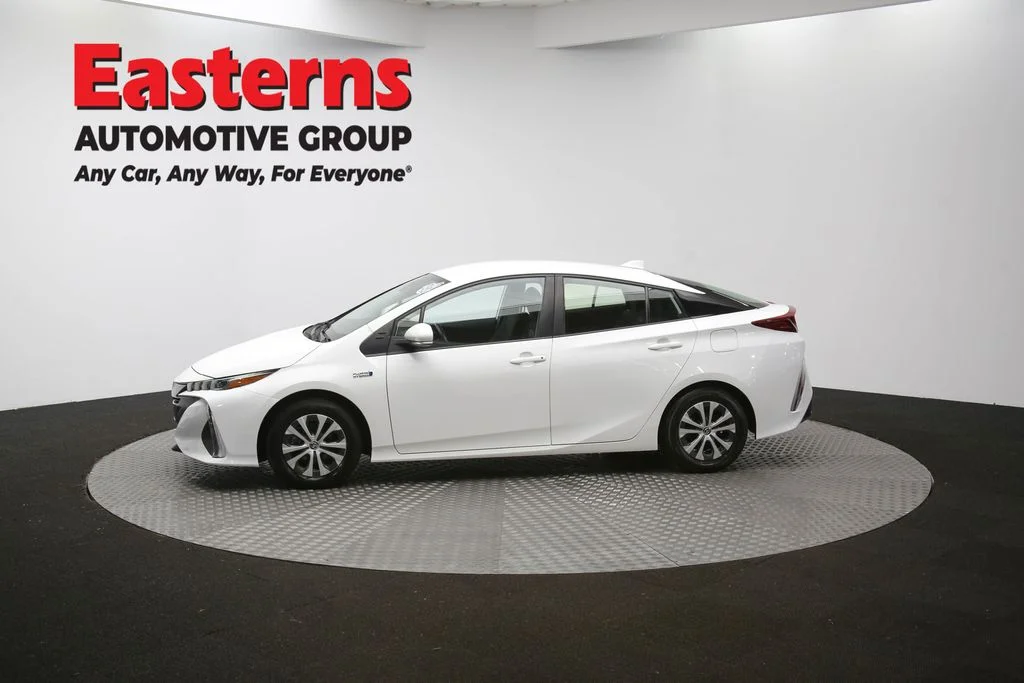 Used 2021 White Toyota LE image 54