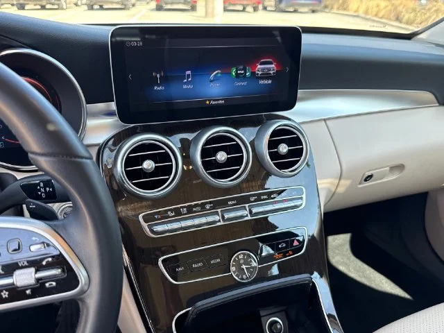 Used 2021 Polar White Mercedes-Benz C 300 image 17