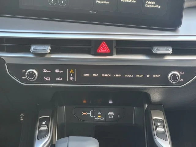 2026 Kia Sorento S - Photo 24