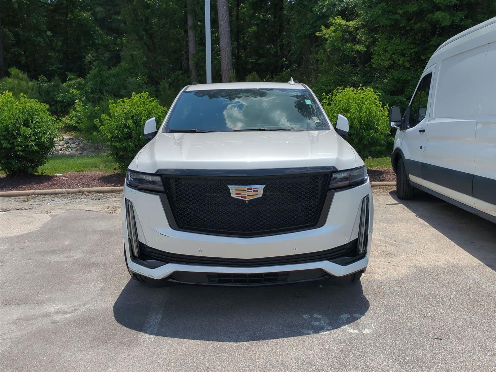 Used 2021 Crystal White Tricoat Cadillac Sport image 2