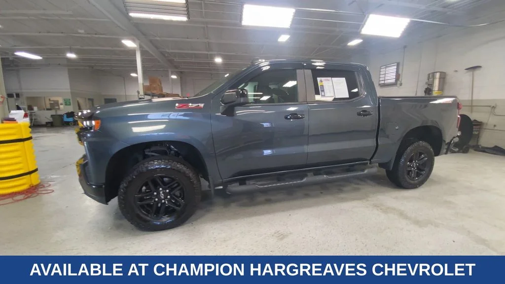 Used 2020 Shadow Gray Metallic Chevrolet LT Trail Boss image 6