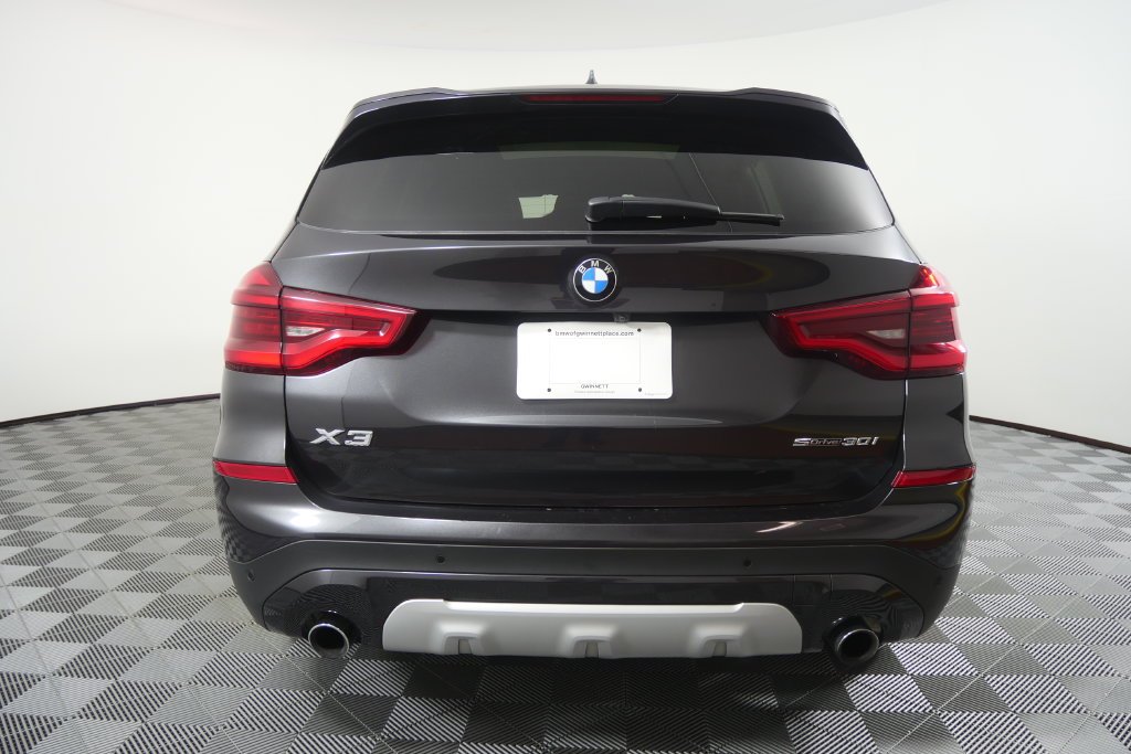Used 2021 Dark Graphite Metallic BMW sDrive30i image 5