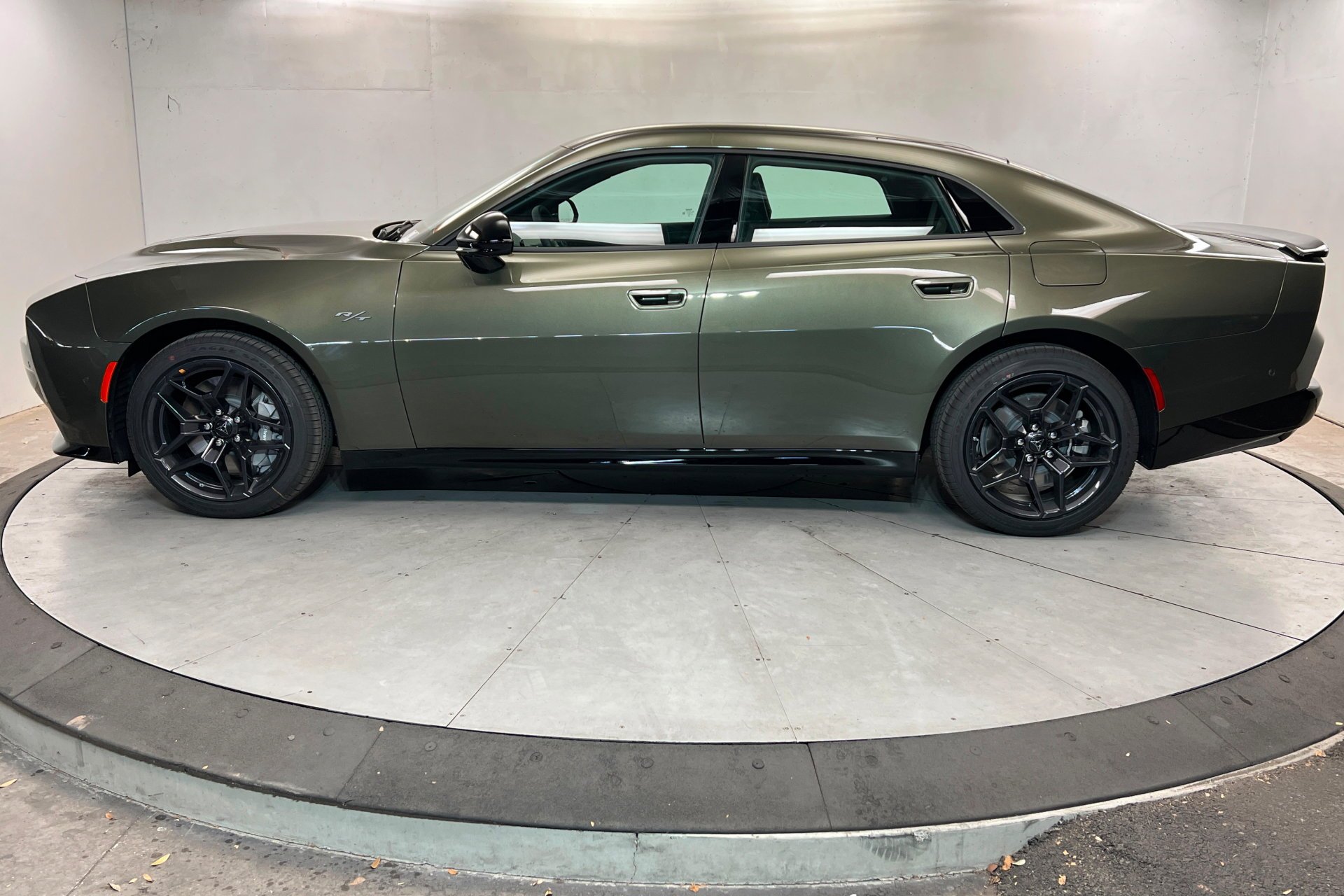 New 2026 Green Machine Exterior Paint Dodge R/T Plus image 2