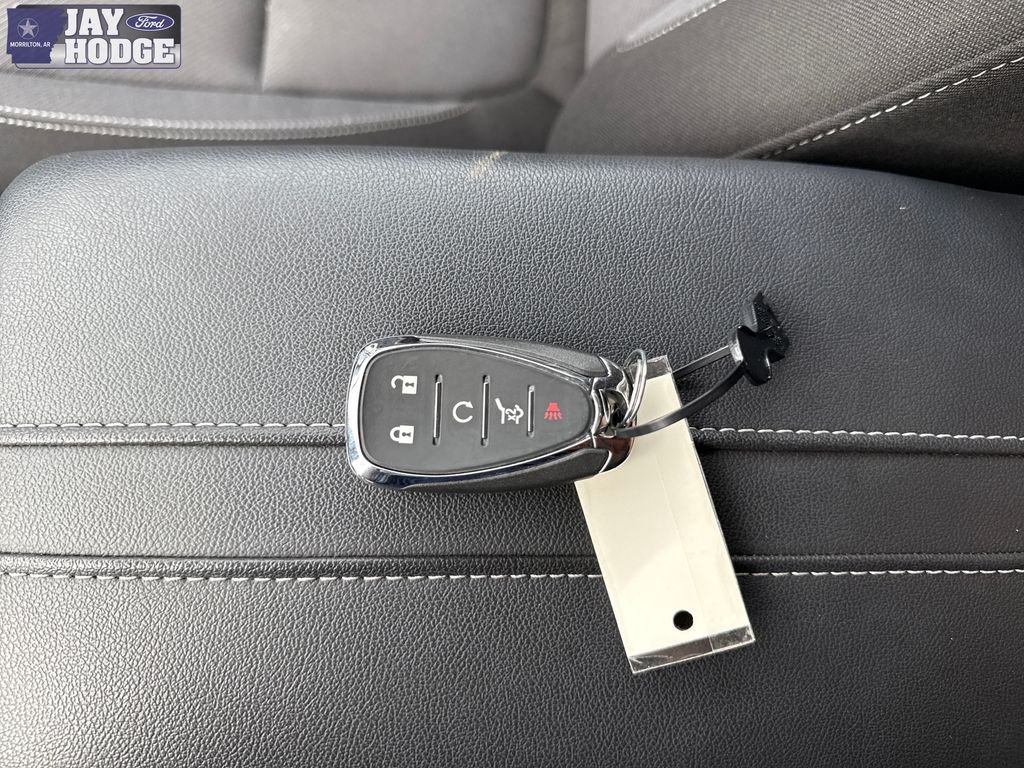 Used 2024 Red Chevrolet LT image 17