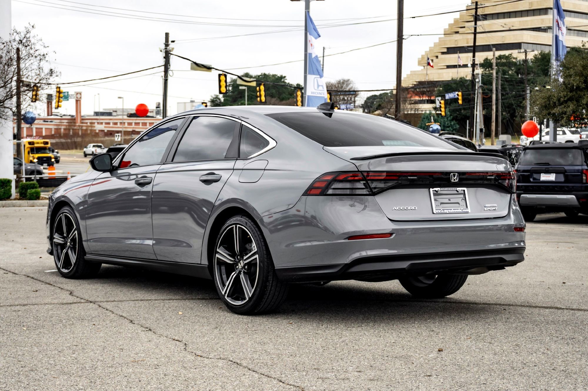 Used 2025 Gray Honda Sport image 7