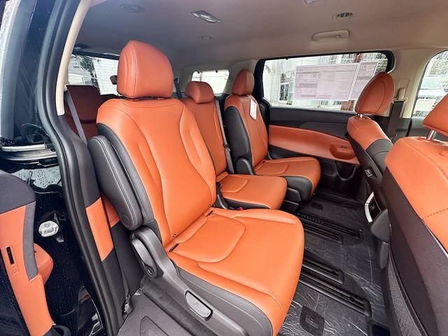 Used 2026 Black Kia EX image 30