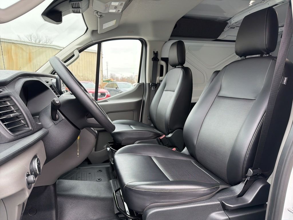 2025 Ford Transit Van Base - Photo 26