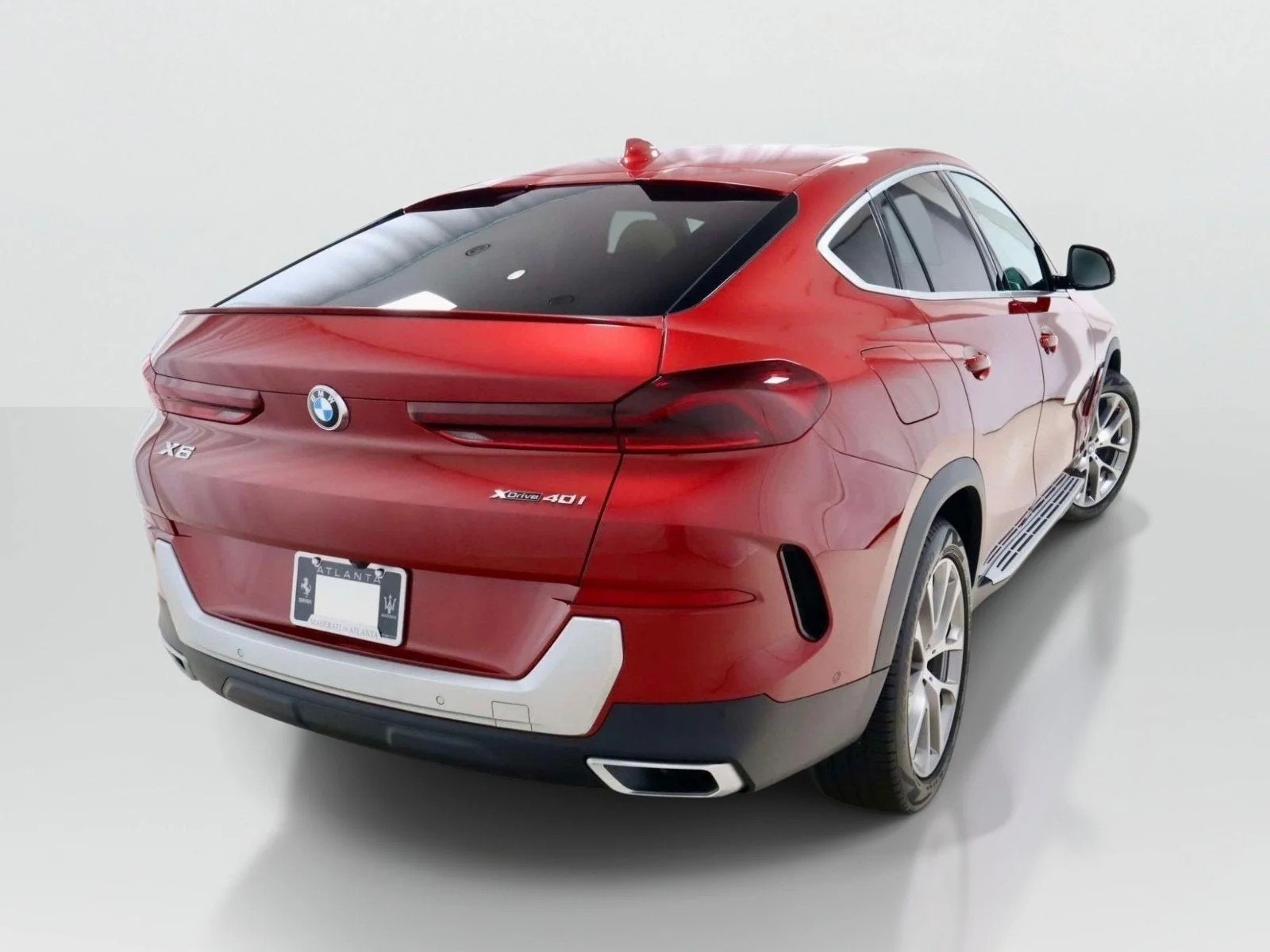 Used 2022 Flamenco Red Metallic BMW xDrive40i image 5