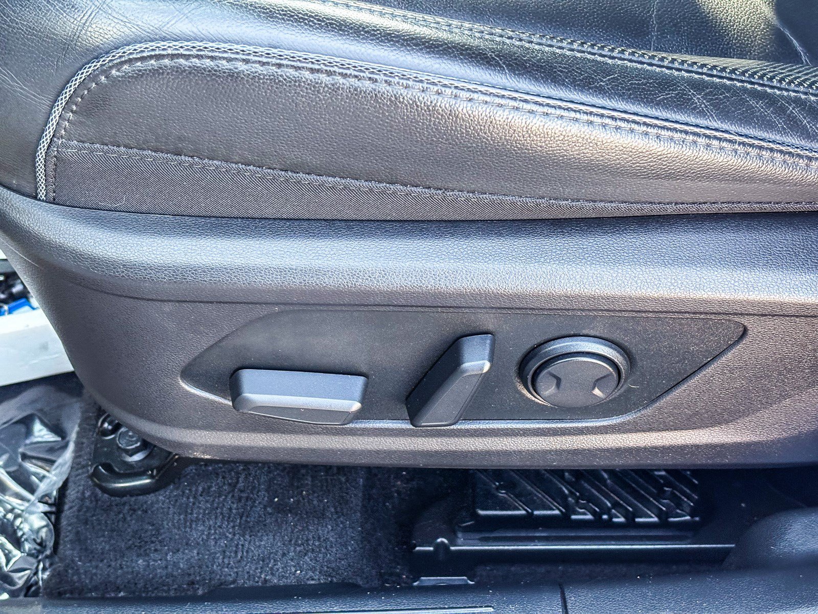 2022 Hyundai Tucson Limited - Photo 23
