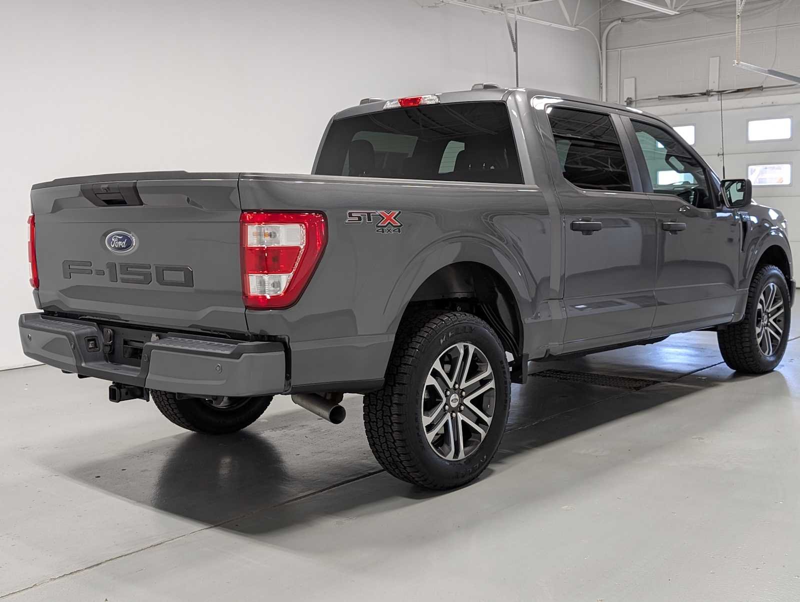 Used 2023 Carbonized Gray Ford XL image 8