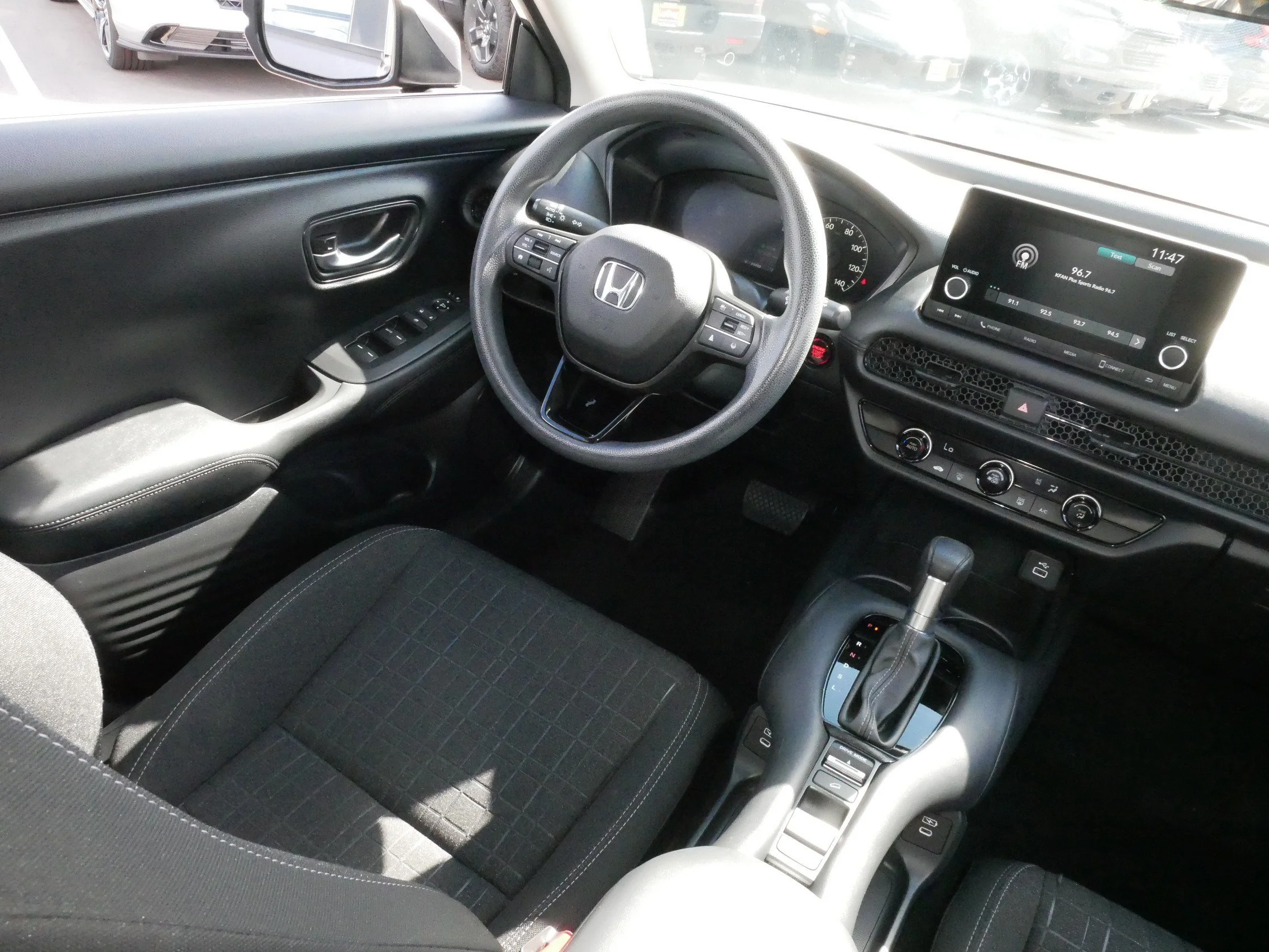 2024 Honda HR-V LX - Photo 9