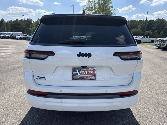 New 2026 White Jeep Limited Reserve image 7