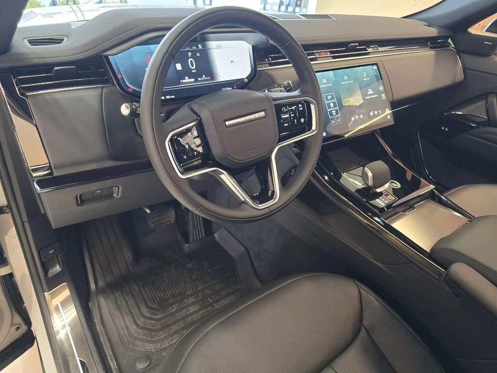 New 2026 Borasco Grey Land Rover se image 35