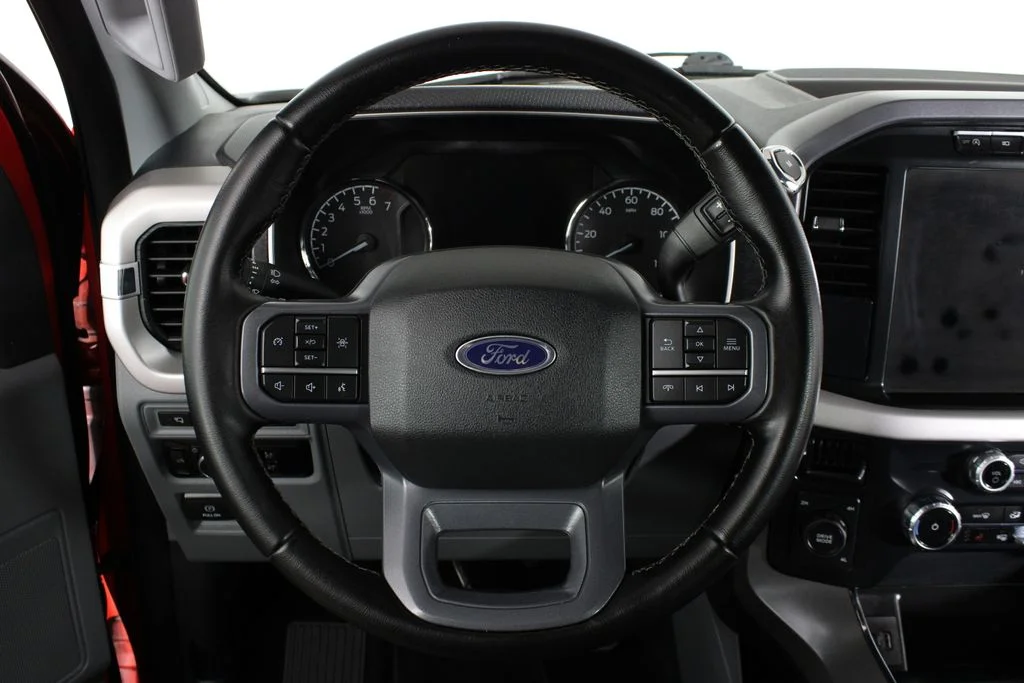 Used 2023 Race Red Ford XLT image 22