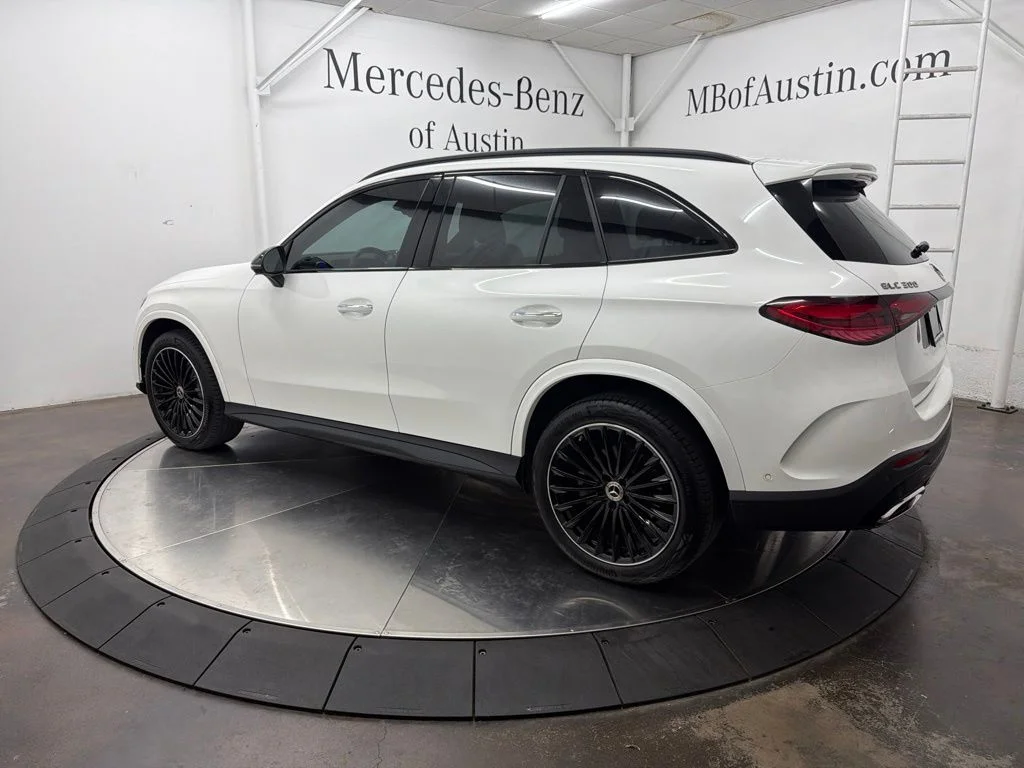 Certified Used 2026 White Mercedes-Benz GLC 300 image 5