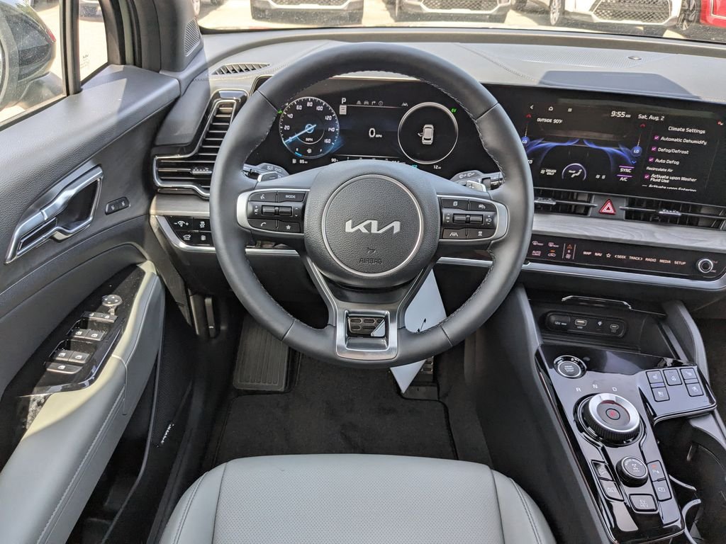 New 2025 Jungle Green Kia X-Line Prestige image 17