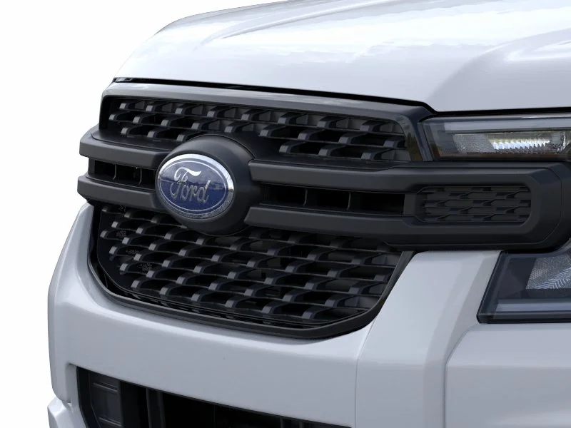 New 2026 Oxford White Ford XL image 17