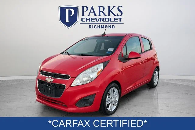 Used 2014 Red Chevrolet LS image 3