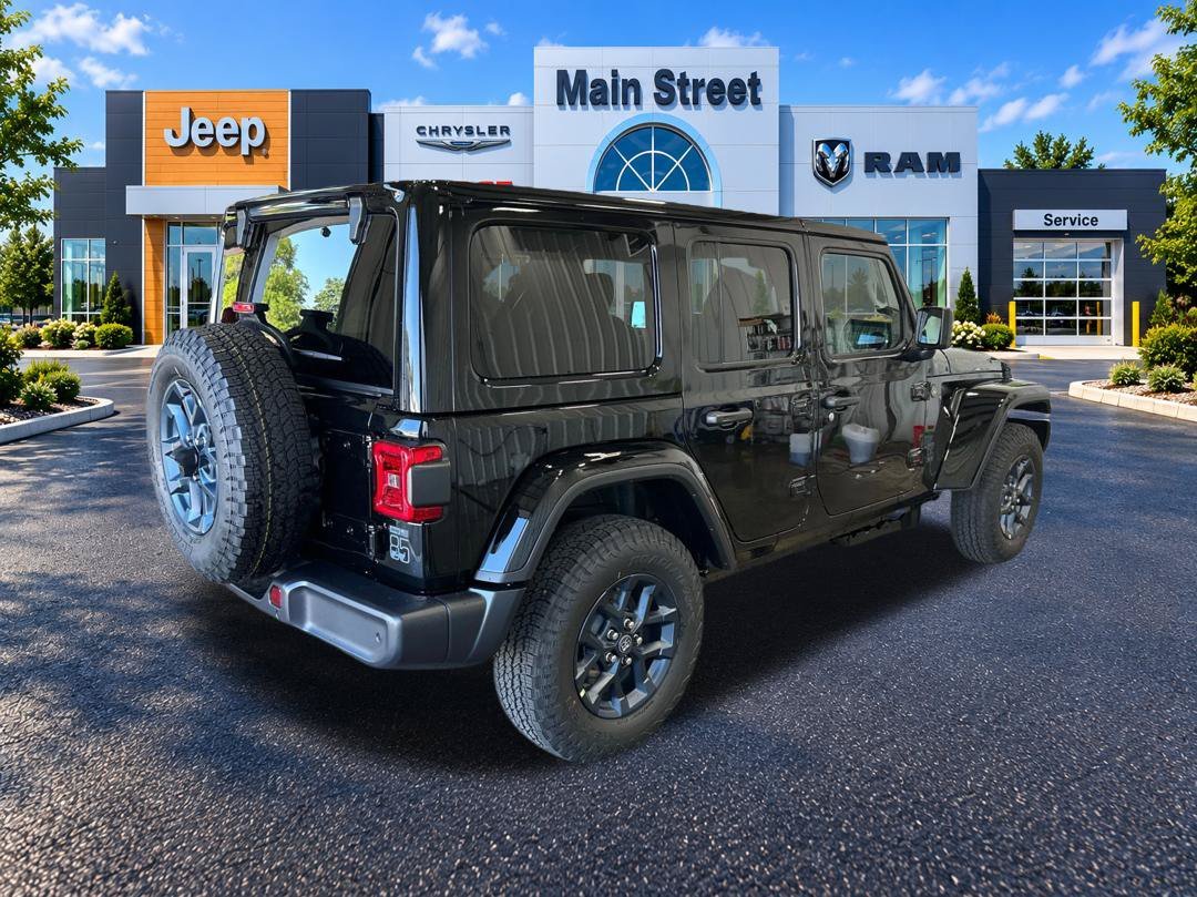 New 2026 Black Clear-Coat Exterior Paint Jeep 85th Anniversary Edition image 5