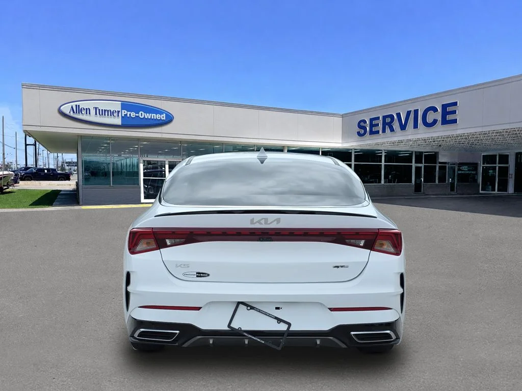 Used 2023 Glacial White Pearl Kia GT-Line image 7