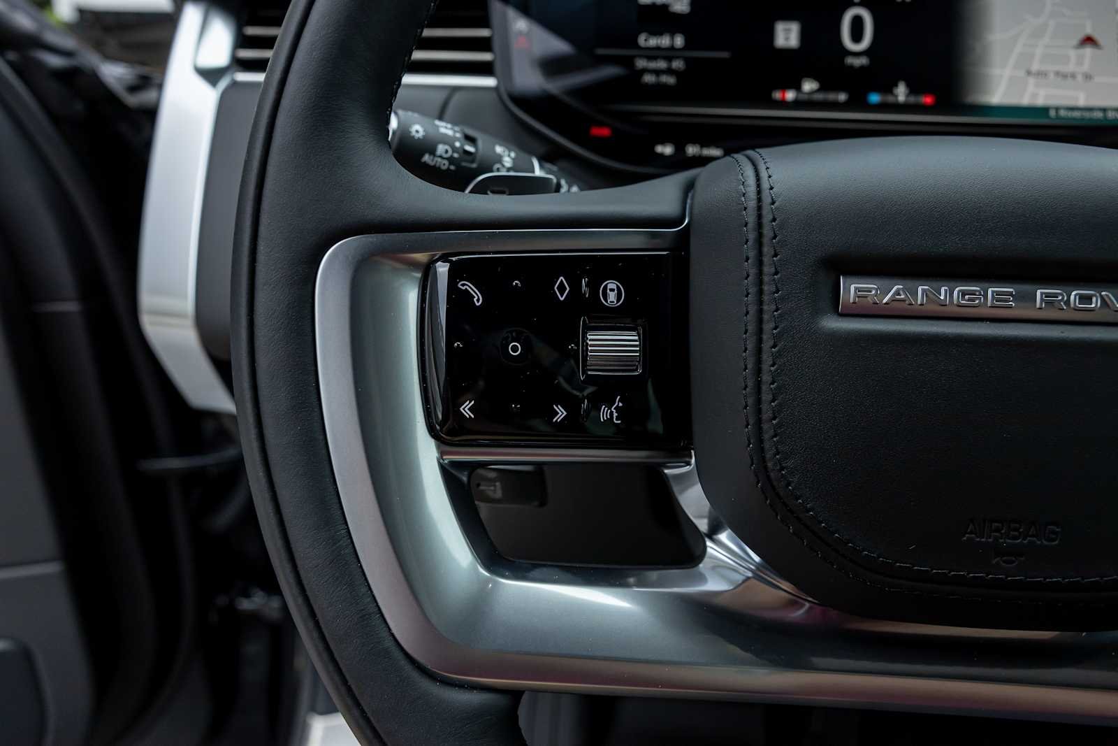 New 2026 Carpathian Grey Land Rover SE image 15
