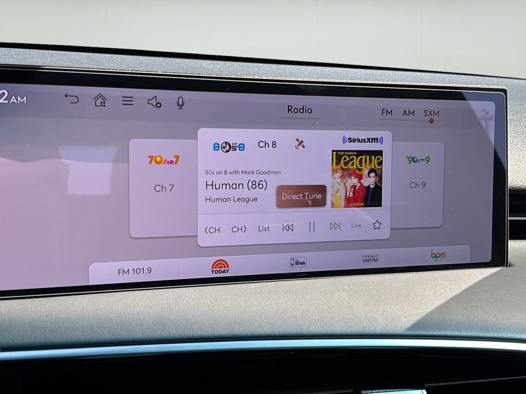 2026 GENESIS GV70 Standard - Photo 26