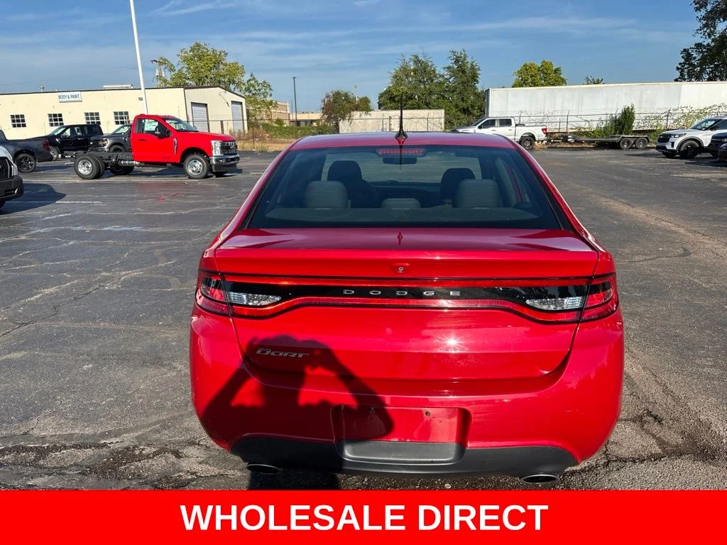 Used 2016 Red Dodge SXT image 4