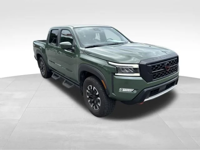 Used 2024 Green Nissan PRO-4X image 3