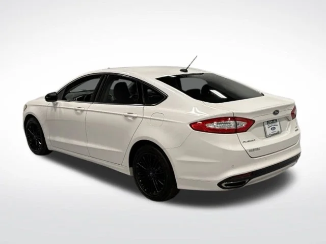 Used 2016 White Ford SE image 8