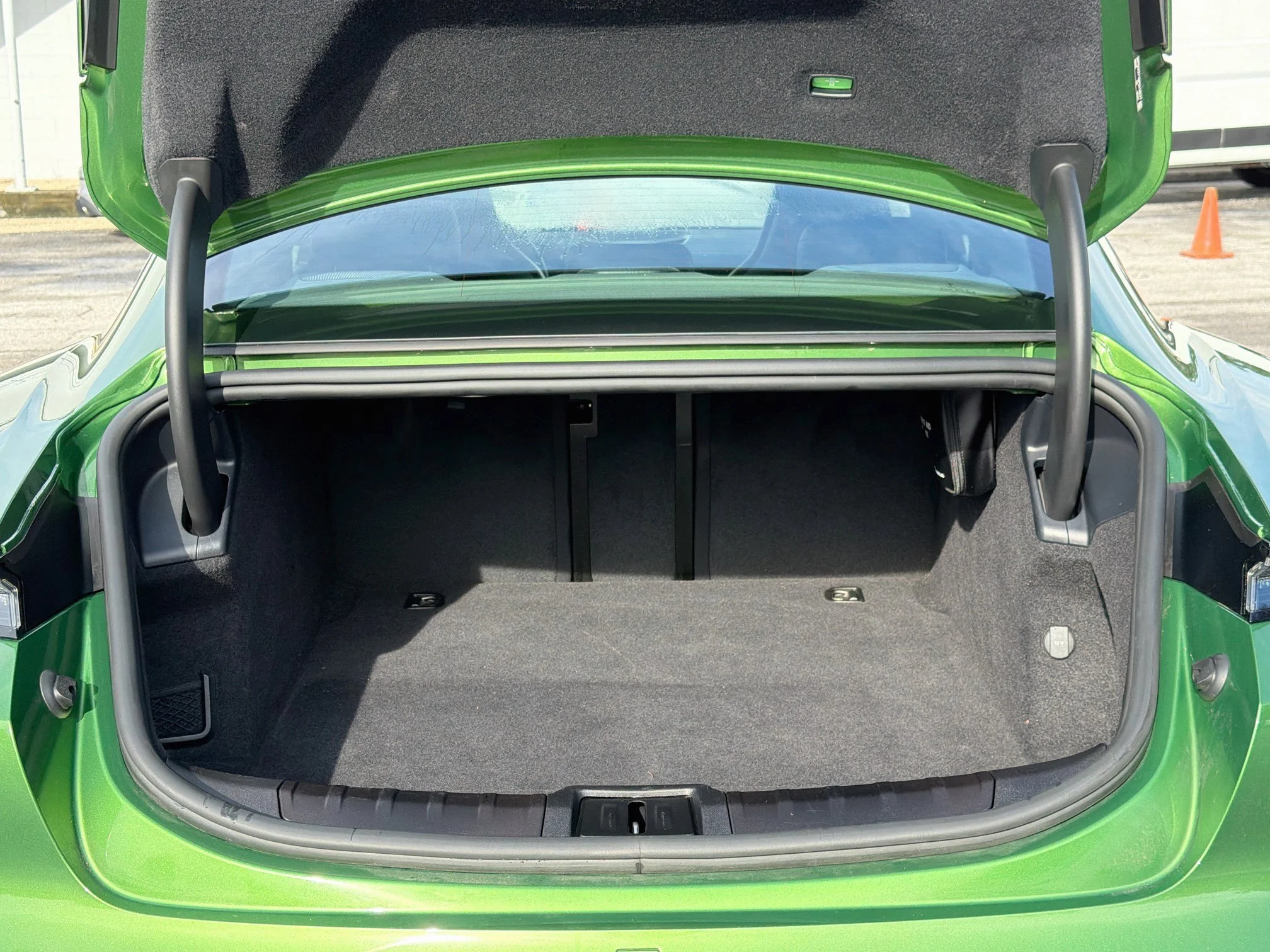 Used 2023 Green Porsche Base image 12