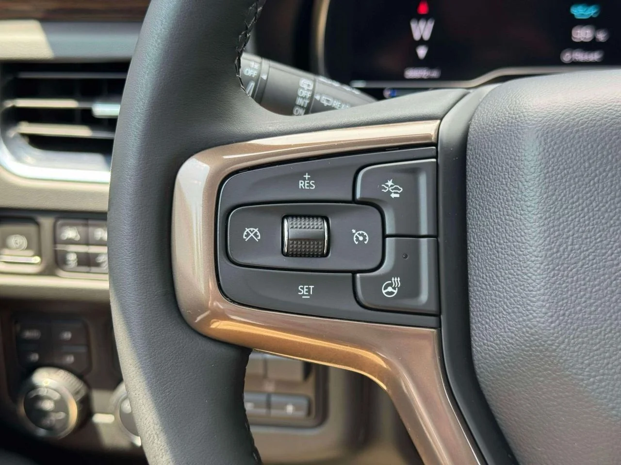 Used 2024 Black Chevrolet 4WD High Country image 25