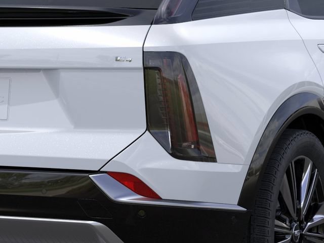 New 2027 Vibrant White Tricoat Cadillac Premium Luxury image 11