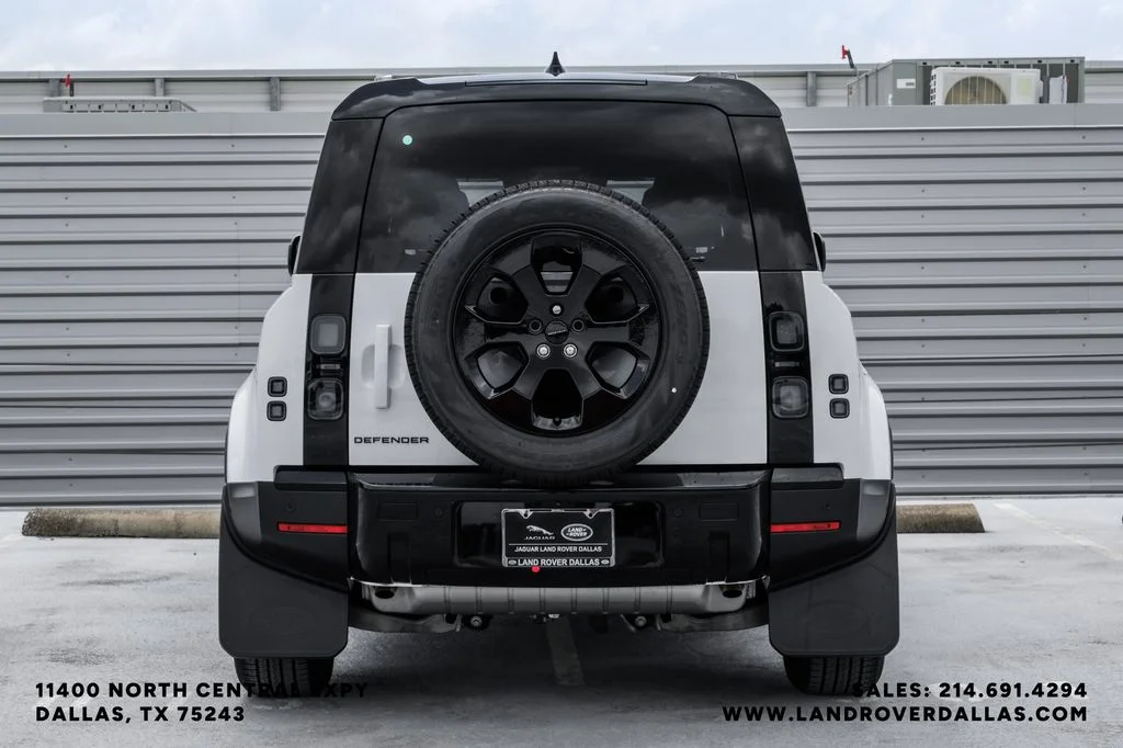 New 2026 Fuji White Land Rover S image 11