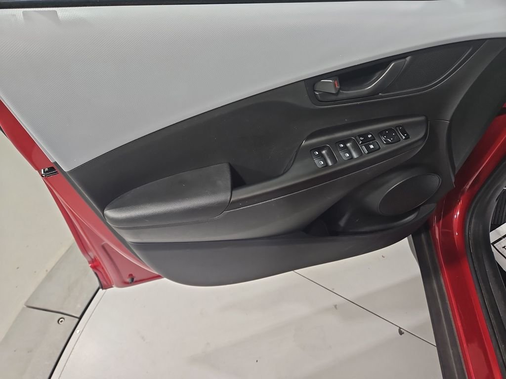 Used 2021 Red Hyundai SEL image 11