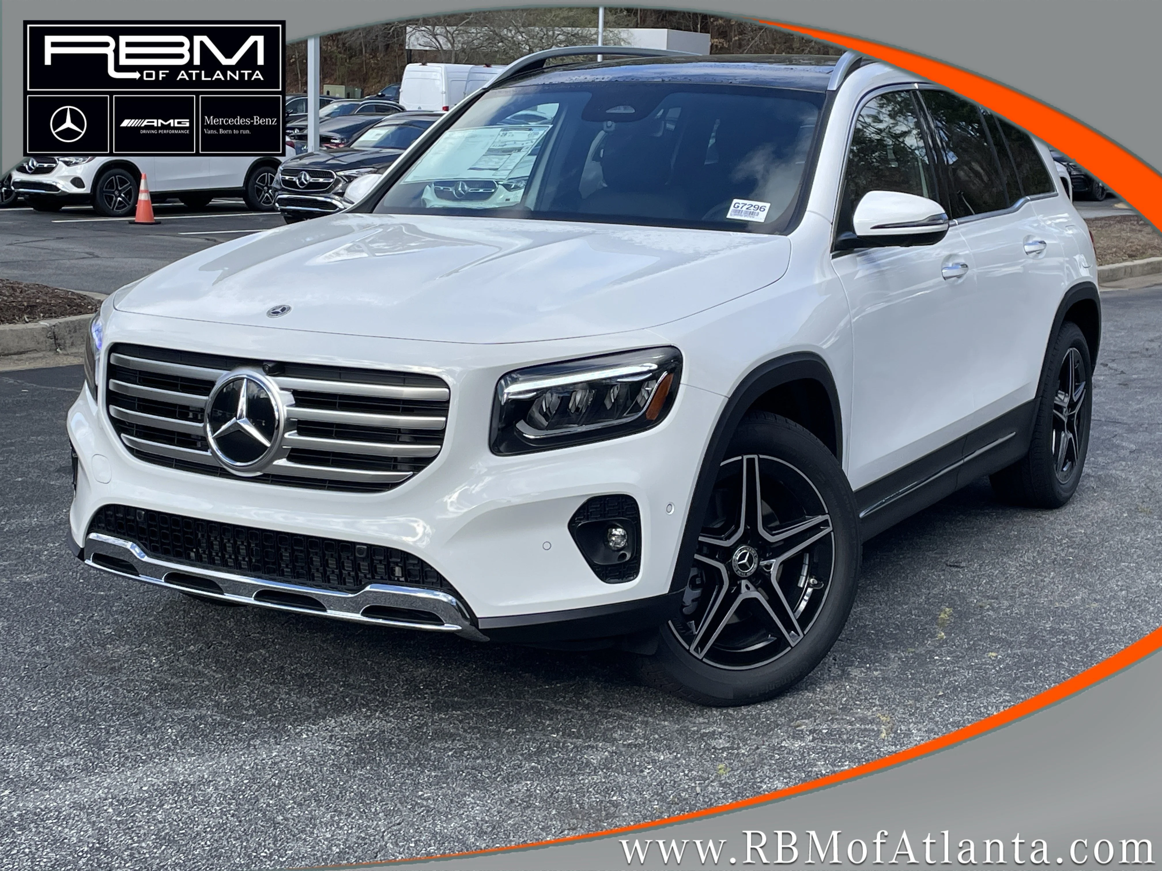 2026 Mercedes-Benz GLB GLB 250's photo