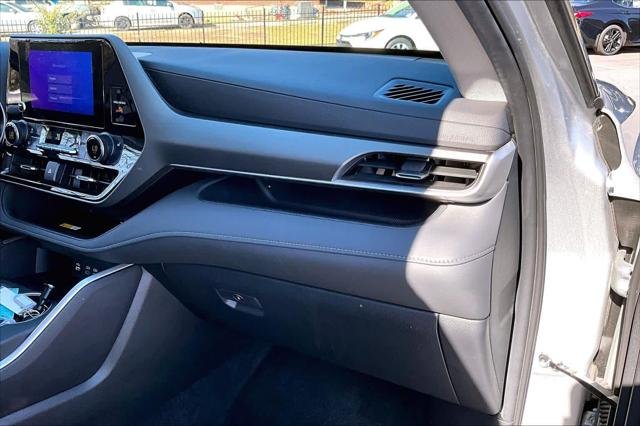 2024 Toyota Highlander XLE - Photo 18