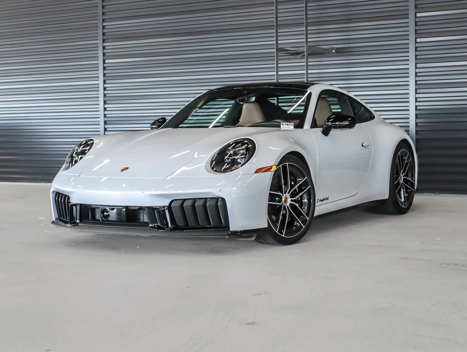 2026 Porsche 911 Carrera GTS Coupe's photo