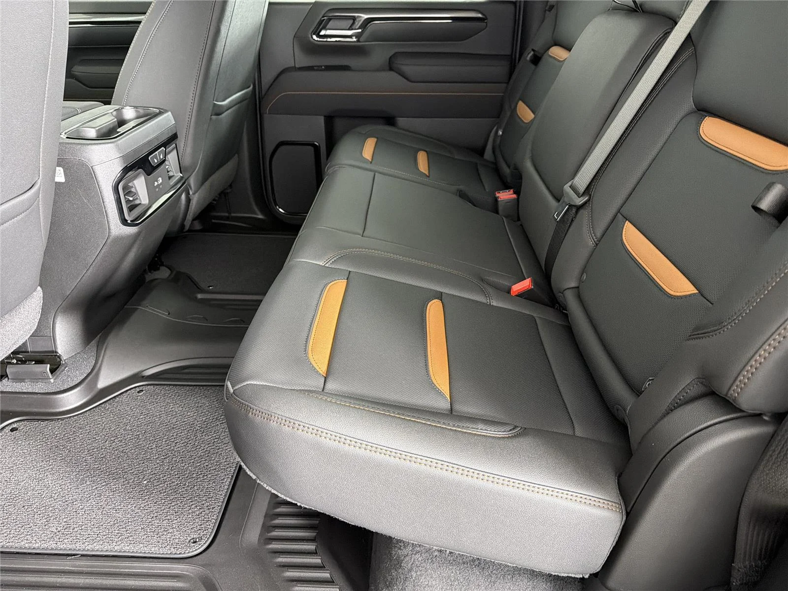 New 2026 Titanium Rush Metallic GMC AT4 image 18