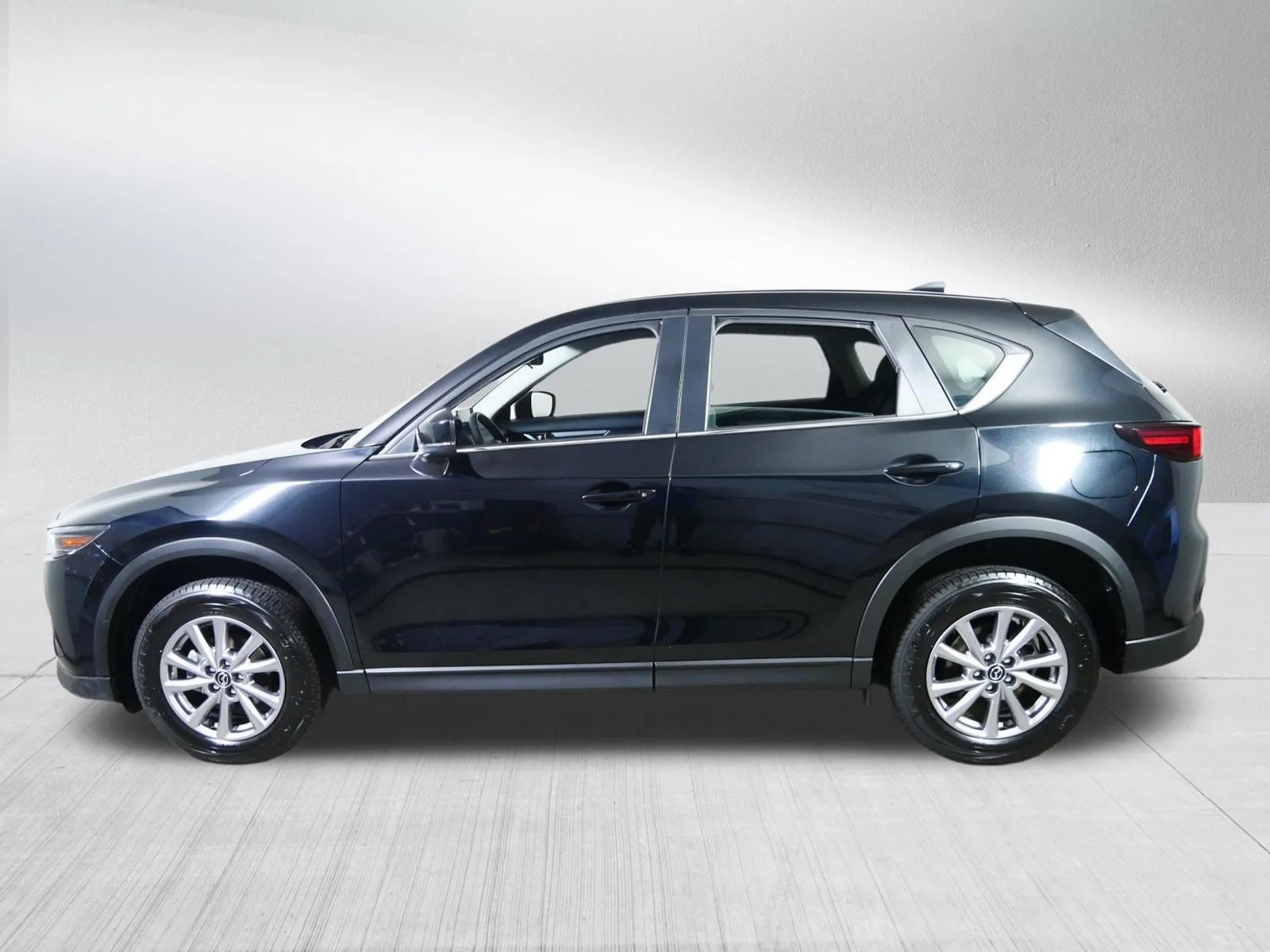 Certified Used 2025 Jet Black Mica Mazda 2.5 S image 4