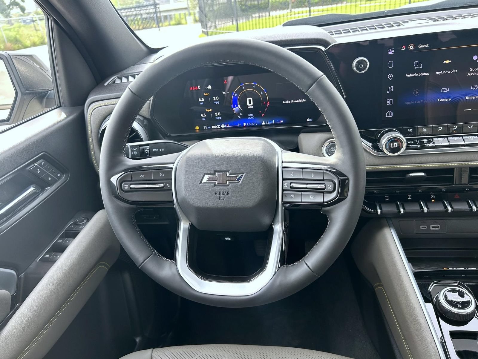 2026 Chevrolet Colorado ZR2 - Photo 11