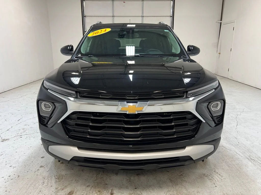 Used 2024 Black Chevrolet LT image 13