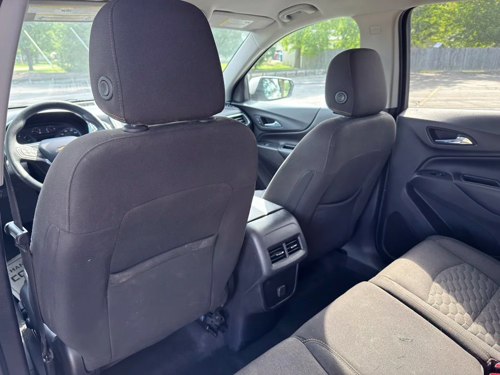 Used 2018 Silver Chevrolet LT image 25